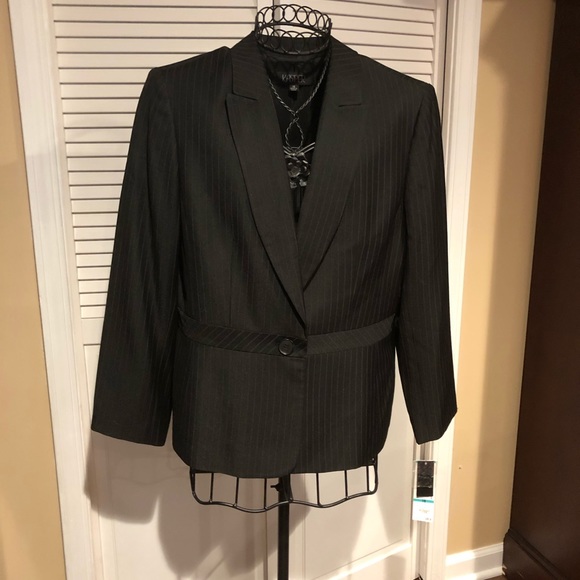 Kasper Suit - 2 pc. set - Picture 2 of 3